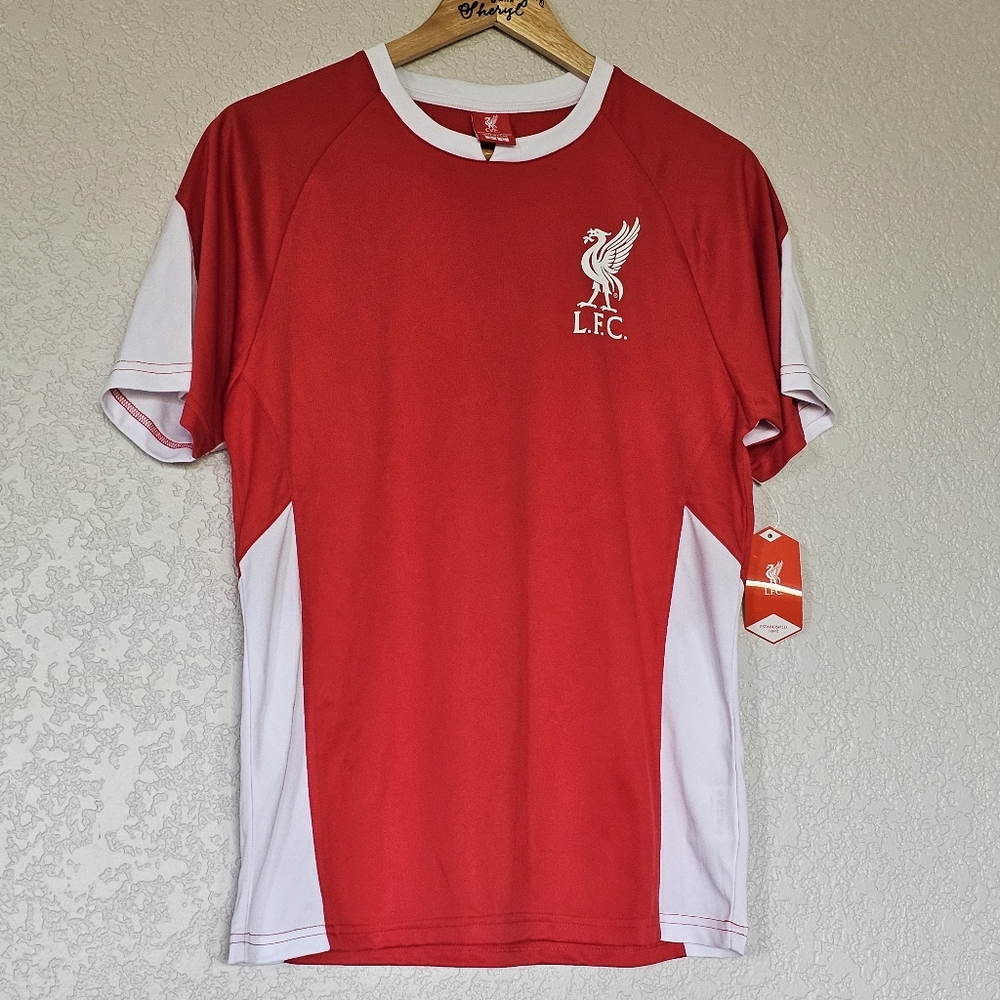 Mens Liverpool Futbol Club LFC Soccer Jersey Red Small NWT